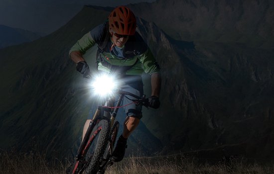 Fietszaklamp Superfire GT-R1, 200lm, USB — afbeelding 4