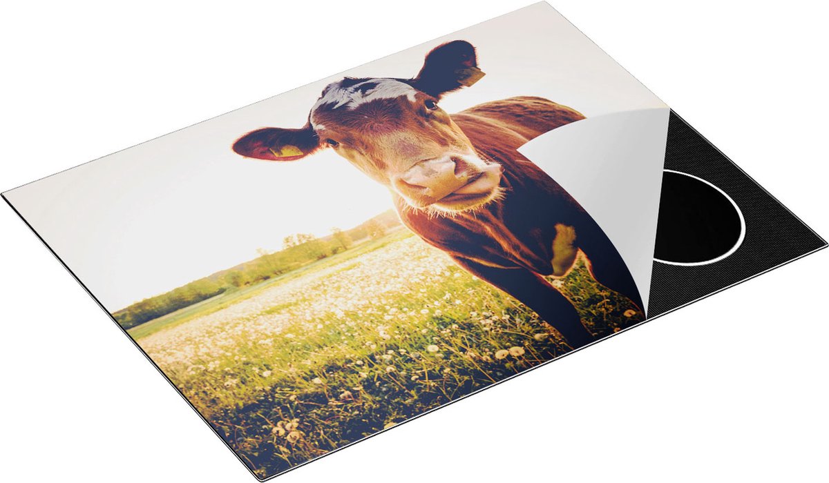 Chefcare Inductie Beschermer Koe in de Wei tijdens Zonsondergang - 70x52 cm - Afdekplaat Inductie - Kookplaat Beschermer - Inductie Mat