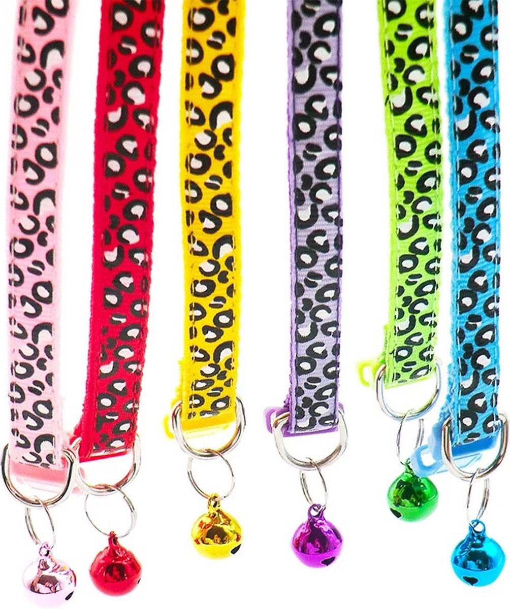Premium Dierenhalsband met Leopard Print en Belletje Paars | 19-33cm Verstelbaar | Geschikt voor Hond Kat Puppy en Kitten | Halsband | Halsbandje | Hondenhalsband | Hondenhalsbanden | Kattenhalsband | Kattenbandje met Belletje | Bel – foto 2