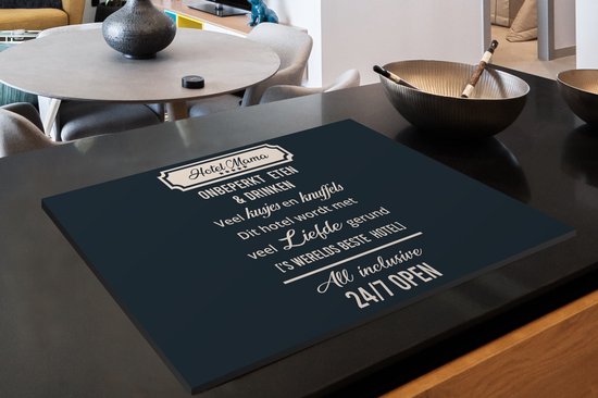 KitchenYeah® Inductie beschermer 81x52 cm - Hotel mama - Spreuken - Quotes - Mama - Kookplaataccessoires - Afdekplaat voor kookplaat - Inductiebeschermer - Inductiemat - Inductieplaat mat