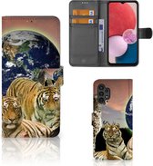 Smartphone Hoesje Geschikt voor Samsung Galaxy A13 (4G) Bookcase met Pasjeshouder Roofdieren