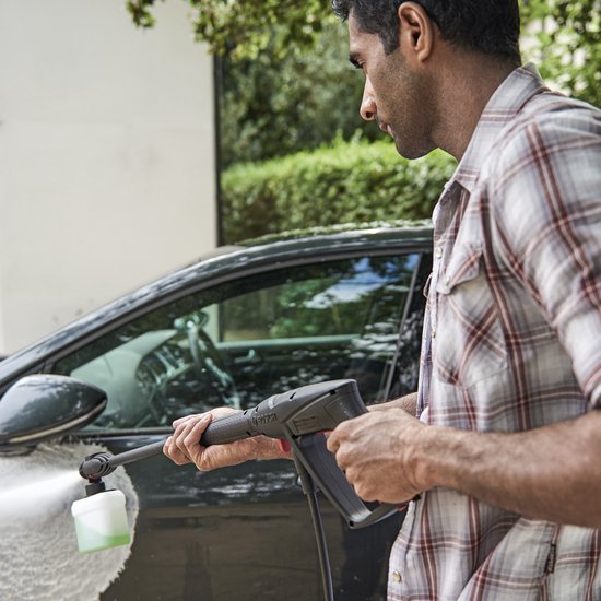 Bosch hogedrukreiniger UniversalAquatak 125 Home & Car kit — afbeelding 3