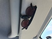 Tip: Auto Zonnebrilhouder - Zonneklep - Brillenhouder voor in de Auto - Zonnebril Bril Leesbril - Zonnebrilklem - Ook geschikt voor visitekaartjes - Geschikt voor Ray Ban