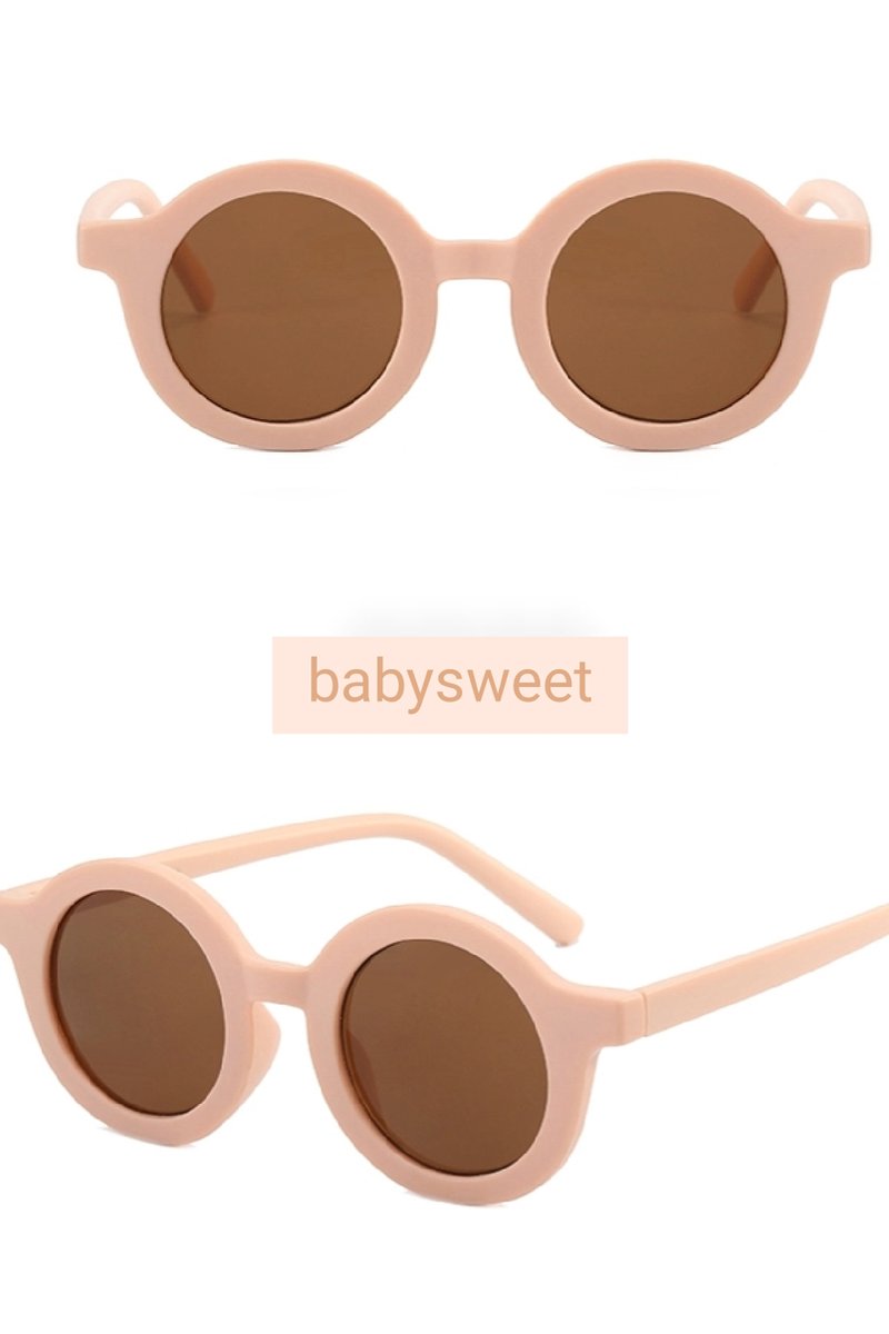 Baby- kinderzonnebril - roze - trendy - zonnebril - babypink - bril - sunglasses for kids - kindermode kinderbril