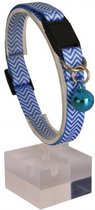 Verstelbare Blauw & Wit Gedessineerd Zachte Textuur Kattenhalsband Met Veiligheidsslot en rammelaar 22-30 cm