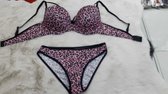 Lingerie- 2-delig set - Voorgevormde beugel-bh set - Push-up beha set - Uitdagende ondergoed set - Panterprint - Maat 80B