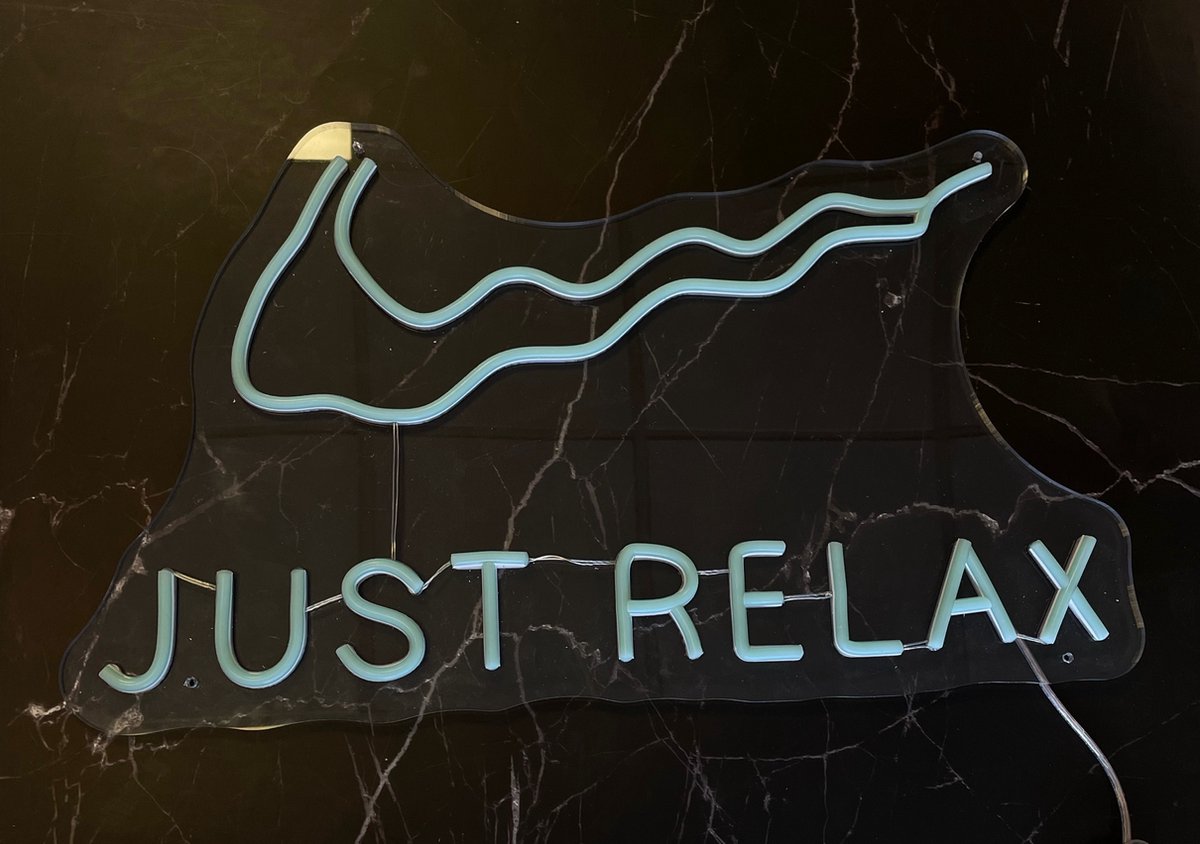 Just Relax Blue - NEON Verlichting - Neon Licht - GoodMoodLights - Led verlichting - Sfeerverlichting - Wandlamd - Hanglamp - Neon Lamp - HANGMODEL - Neon Sign
