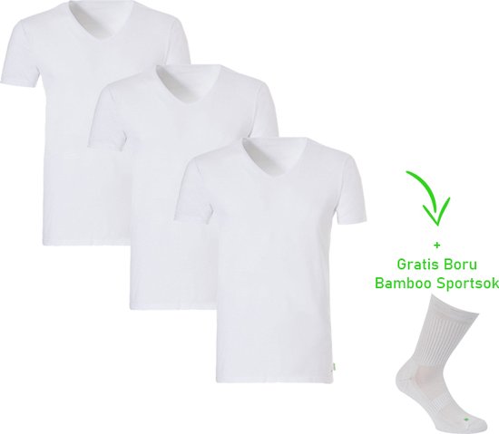 Trois t-shirts blancs à col en V et une chaussette de sport blanche en bambou. Texte : Chaussette de sport gratuite en bambou Boru.