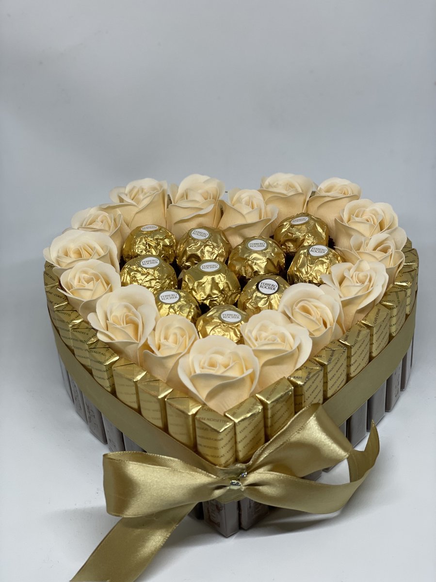 Cadeau chocolat Noël Fête Anniversaire gâteau KINDER Ferrero Rocher  Raffaello insolite personnalisé SaintValentin Coffret Original Femme -   France