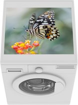 Wasmachine beschermer mat - Pages vlinder op bloem - Breedte 55 cm x hoogte 45 cm