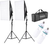 Kshioe Photography Softbox Verlichtingsset Continu verlichtingssysteem Fotoapparatuur Zachte studiolamp met lichtstatieven en handige draagtas (met 2 softboxlampen)