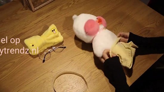 happy-trendz-cafe-mimi-tiktok-hype-knuffel-eend-roze-mystery