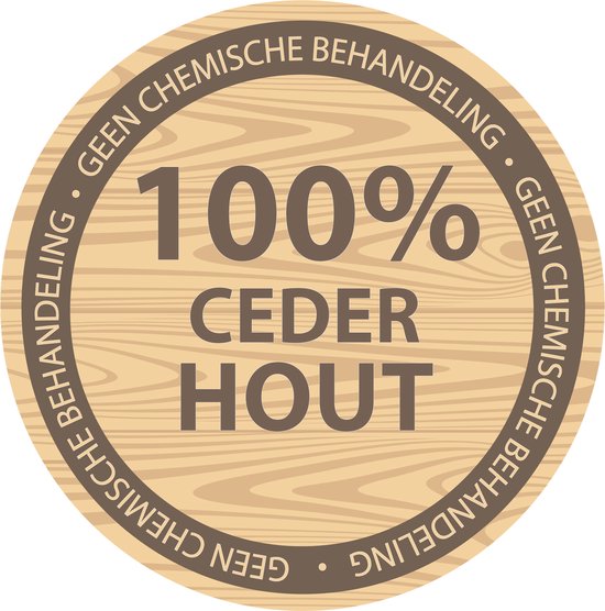 Ronde sticker met tekst '100% cederhout, geen chemische behandeling'.