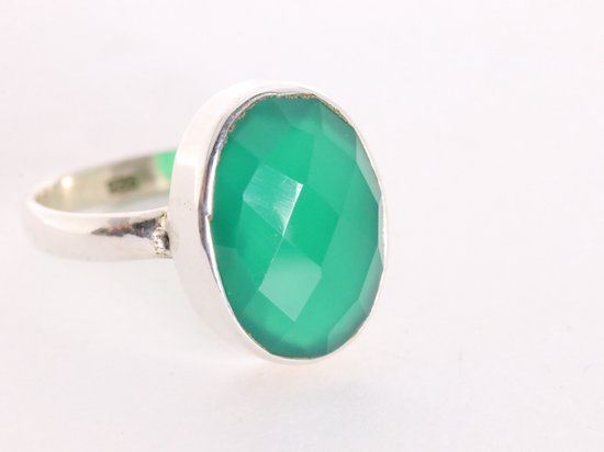 Zilveren ring met groene onyx - maat 17