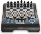 MILLENNIUM Europe Chess Champion - Schaakcomputer (8 spellen in 1) - Dammen, Halma, 4 op een rij, Reversi, etc. - Voor beginners en kinderen.