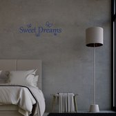 Stickerheld - Muursticker Sweet dreams - Slaapkamer - Droom zacht - Lekker slapen - Engelse Teksten - Mat Donkerblauw - 27.5x74cm