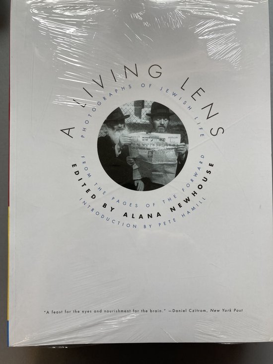 Alana Newhouse - A Living Lens