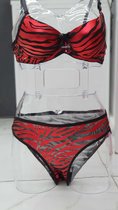 Lingerie set 2-delig- Push up Beha set- Voorgevormde Beugel lingerie Set- Bikini (Doorzichtige Sexy Slip) Rood Zebraprint- Maat 85B