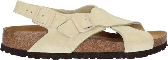 Sandale Birkenstock Tulum en daim couleur almond avec brides croisées et boucles.