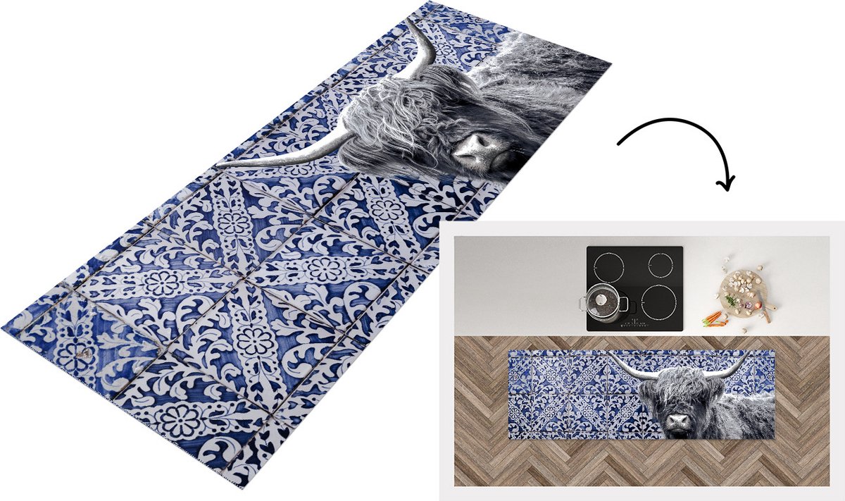 KitchenYeah Keukenloper - Loper keuken - Delfts blauw - Schotse hooglander - Zwart - Wit - 180x60 cm - Keukenloper vinyl Multicolor