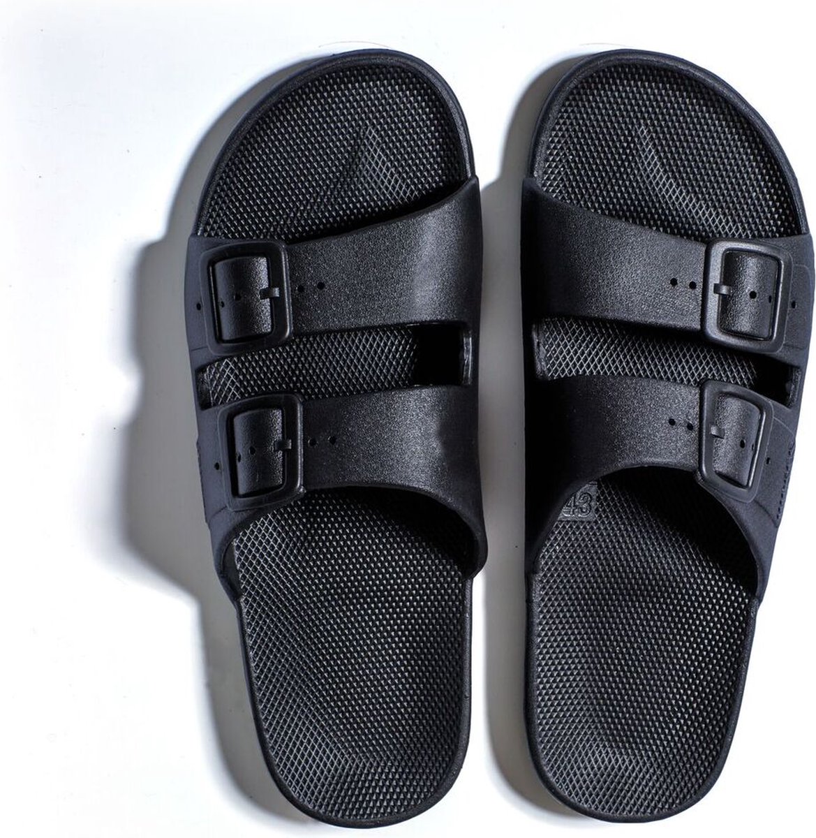 FREEDOM MOSES SLIPPERS BLACK-34/35