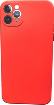 Apple iphone11 pro max Hoesje Back Cover  met camera bescherming Rood 1x Gratis Glass Screenprotector