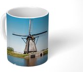 Mok - Koffiemok - Molen - Bloemen - Water - Nederland - Mokken - 350 ML - Beker - Koffiemokken - Theemok