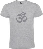 Grijs  T shirt met  print van  "het mooie spirituele Ohm teken" " print Zilver size S