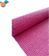 Anti slip mat roze 30 x 150 cm | anti slipmat |Most Valuable Asset products | Rubber mat roze | Ideaal voor la of lade, onder tapijt of badmat, vloer, of dienblad | Grip mat tegen