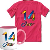 14 Jaar Vrolijke Verjaadag T-shirt met mok giftset Roze | Verjaardag cadeau pakket set | Grappig feest shirt Heren – Dames – Unisex kleding | Koffie en thee mok | Maat M