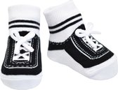 Stepping Out Sneaker sokjes-zwart-voor baby 0-12 maanden.  Witte vetertjes-Anti slip zooltjes-Kraamcadeau-Baby shower