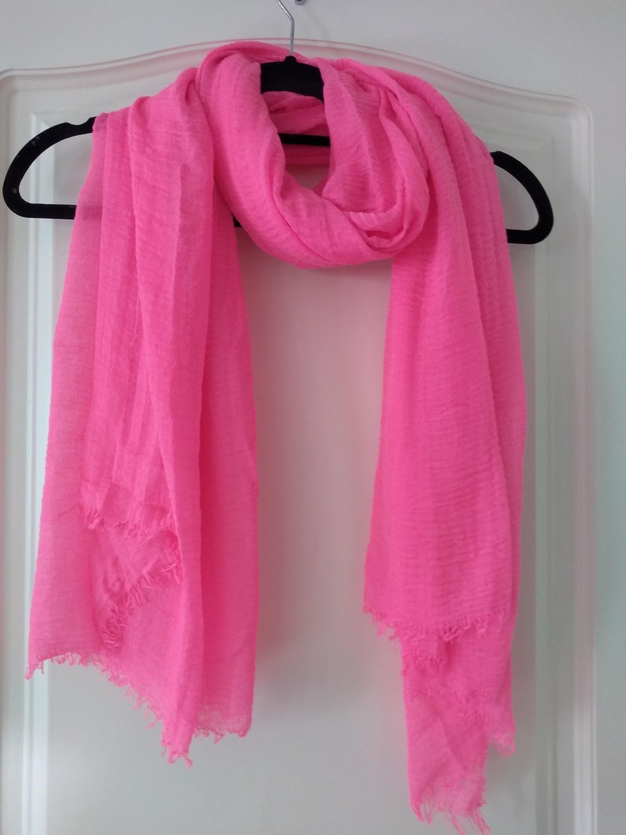 Neon roze sjaal | bol.com