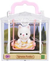 foto van Sylvanian Families 5201 Baby Draagdoosje (Kat Op Schommel)  - Speelfigurenset