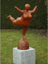 Tuinbeeld - bronzen beeld - Dikke naakte vrouw - 106 cm hoog
