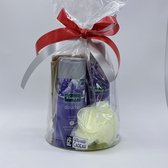 Cadeau voor vrouw Kneipp geschenkset Kneipp douchegel foam Lavendel Kneipp douchegel lavendel Douchespons en Grote rug washand - Geschenkset vrouwen - verjaardag - Kerst - kerstcadeau voor vr