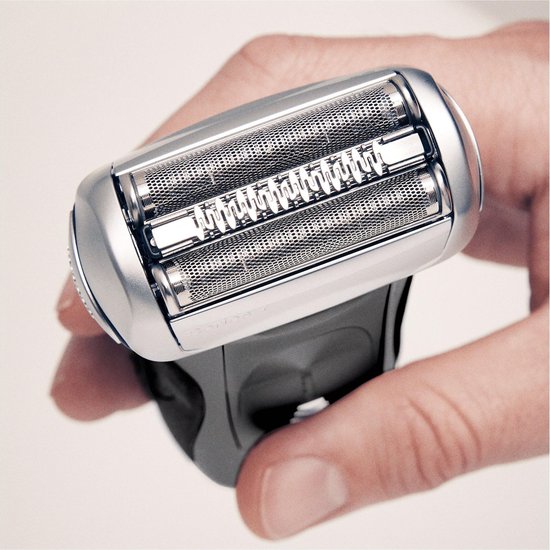 Braun Series 7 7865cc nat en droog met reinigingsstation