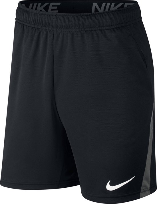 nike sportbroek kort