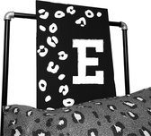 Leopard tekstbord met letter voornaam-leuk voor op een kinderkamer-letter E