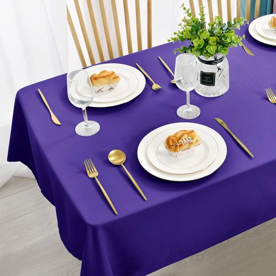 Nappe Famanu Violet , antitache, lavable, imperméable, pour salle à manger, jardin, fête, mariage ou maison, 140 x 240 cm