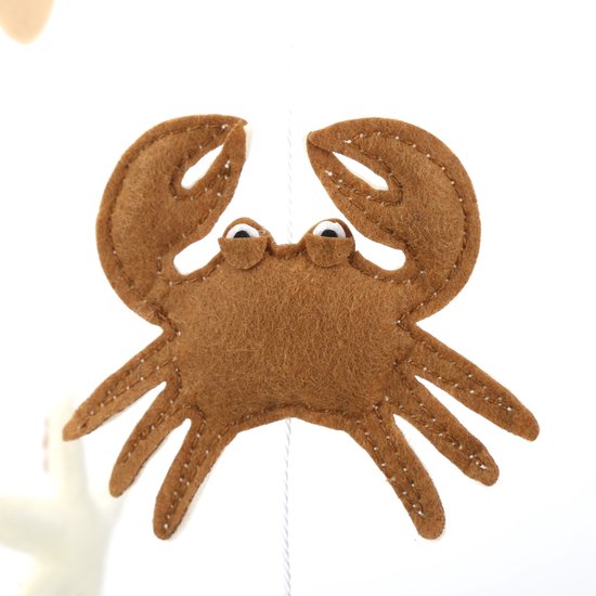 vilten baby mobiel - sad beige - boxmobiel - Boxmobiel dieren - Kraamcadeau - mobiel zeedieren - Oceaan - mobiel vilt- Dolfijn - wiegmobiel- Walvis - Octopus - vissen - dierenmobiel - Wieghanger - Babykamer - muziekmobiel — afbeelding 4