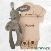 Kraamcadeau pakket met naam 7-delig - Rompertje en knuffel met naam - beige 1 - geborduurd - baby cadeau met naam - origineel kraampakket meisje of jongen