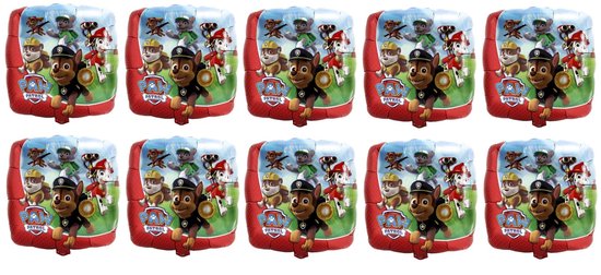 Tien vierkante Paw Patrol folieballonnen met Chase, Marshall, Skye en Rubble op een rode achtergrond met bottenpatroon.