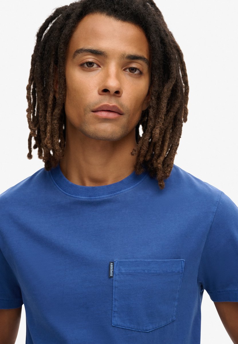 Superdry Essential Washed T-shirt met borstzak Heren T-shirts Marineblauw