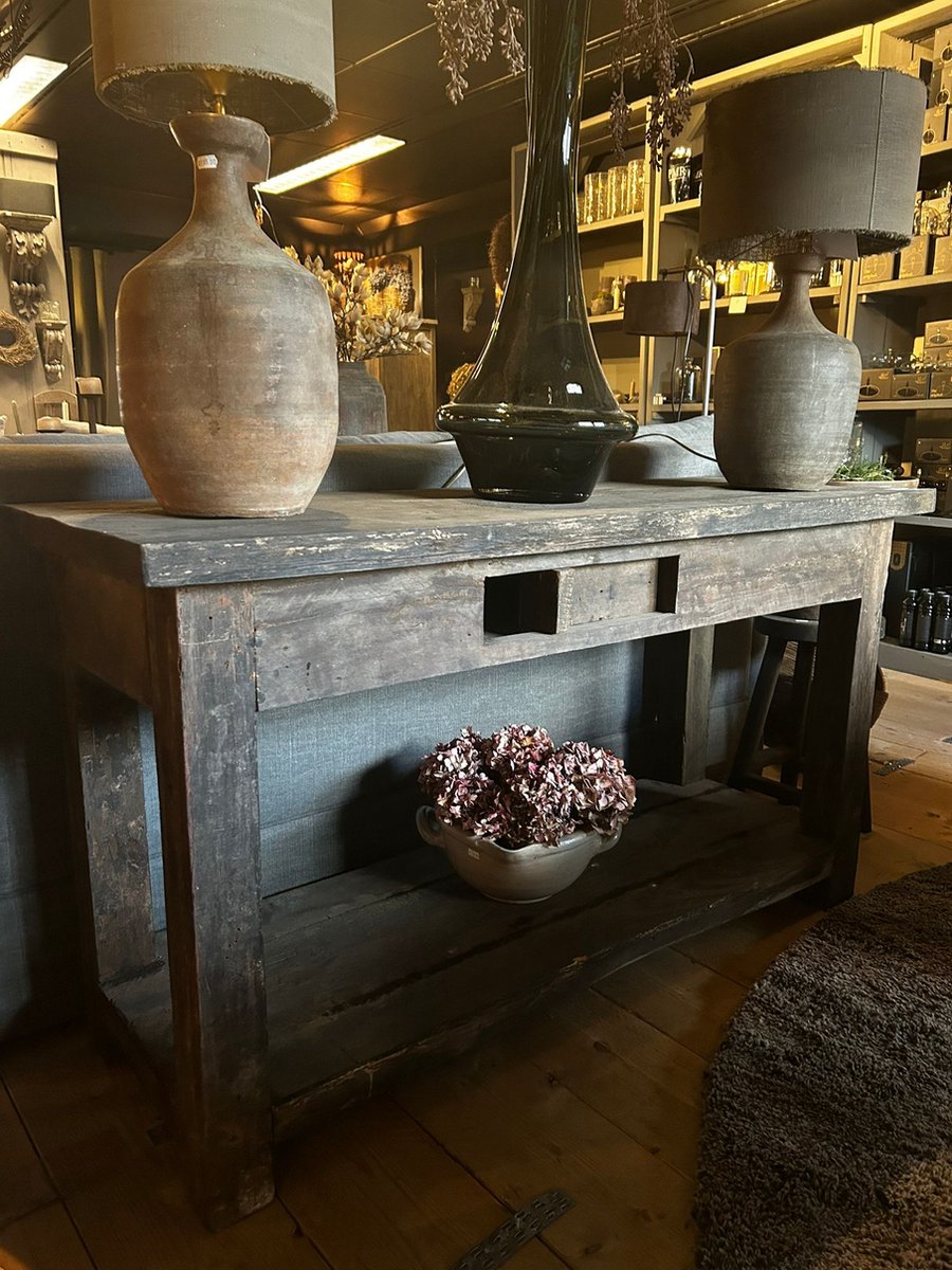 AURA PEEPERKORN | SIDETABLE| OLD FARM| OUD HOUT|120 CM LANG