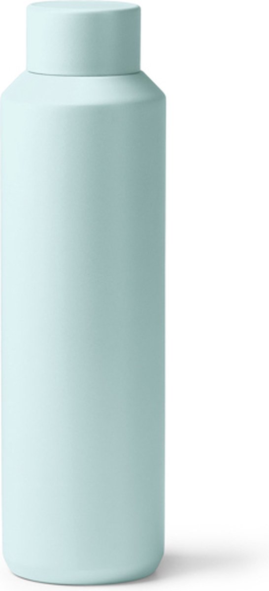 Zacht Groen Dubbelwandige thermosfles met behuizing van gerecycled 304 roestvrijstaal. Inhoud: 600 ml. Presentatie in een eco-designdoos.