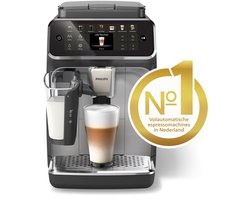 Philips 4400 Series - Espressomachine - 12 Warme & Koude Dranken - LatteGo Melksysteem - 40% Stiller - QuickStart - AquaClean Filter - Volautomatisch - Zwart & Zilver - Koffiemachine met bonen - EP4446/70