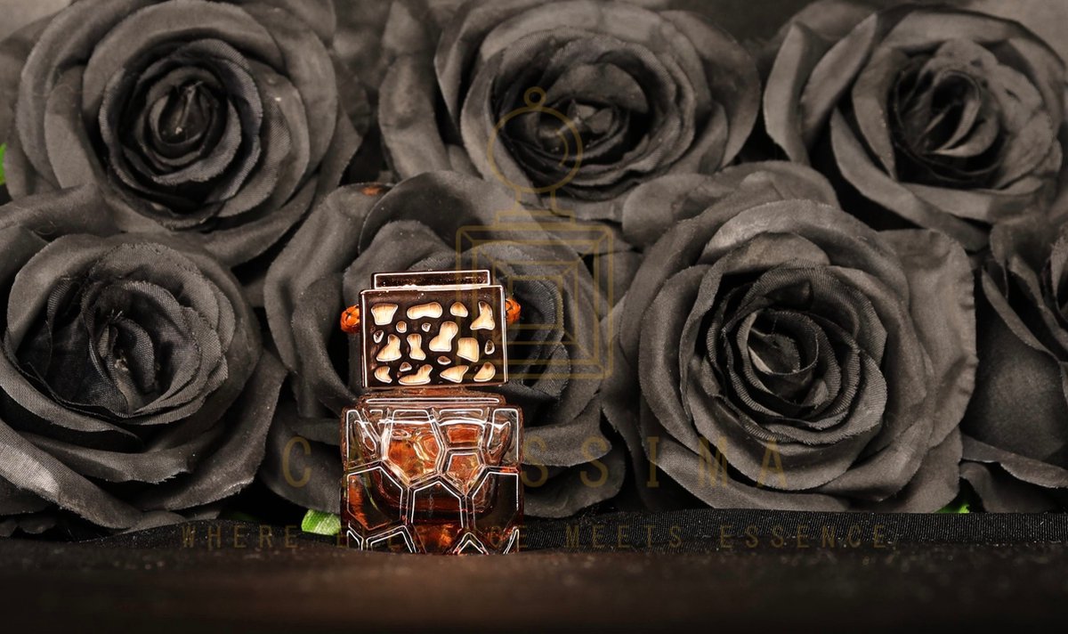 Carissima Car Perfumes - Auto parfum - 'Santal' - Luxe - Auto Luchtverfrisser - 10ml - Bruin - Sandalhout - Leer - Kardemon