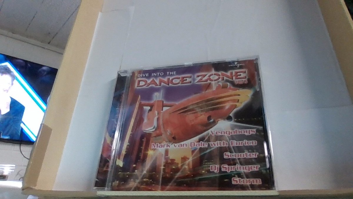 DANCE ZONE 98/3