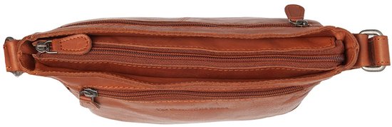 Topview van een bruine leren schoudertas met meerdere ritsvakken van The Chesterfield Brand.