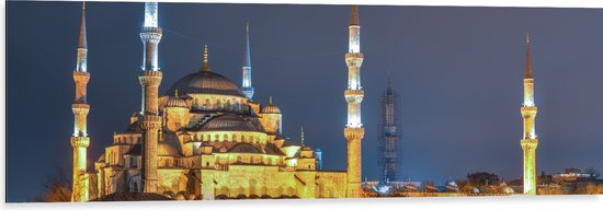WallClassics - Dibond - Sultan AhmetMoskee in de Nacht in Istanbul, Turkije - 120x40 cm Foto op Aluminium (Wanddecoratie van metaal)